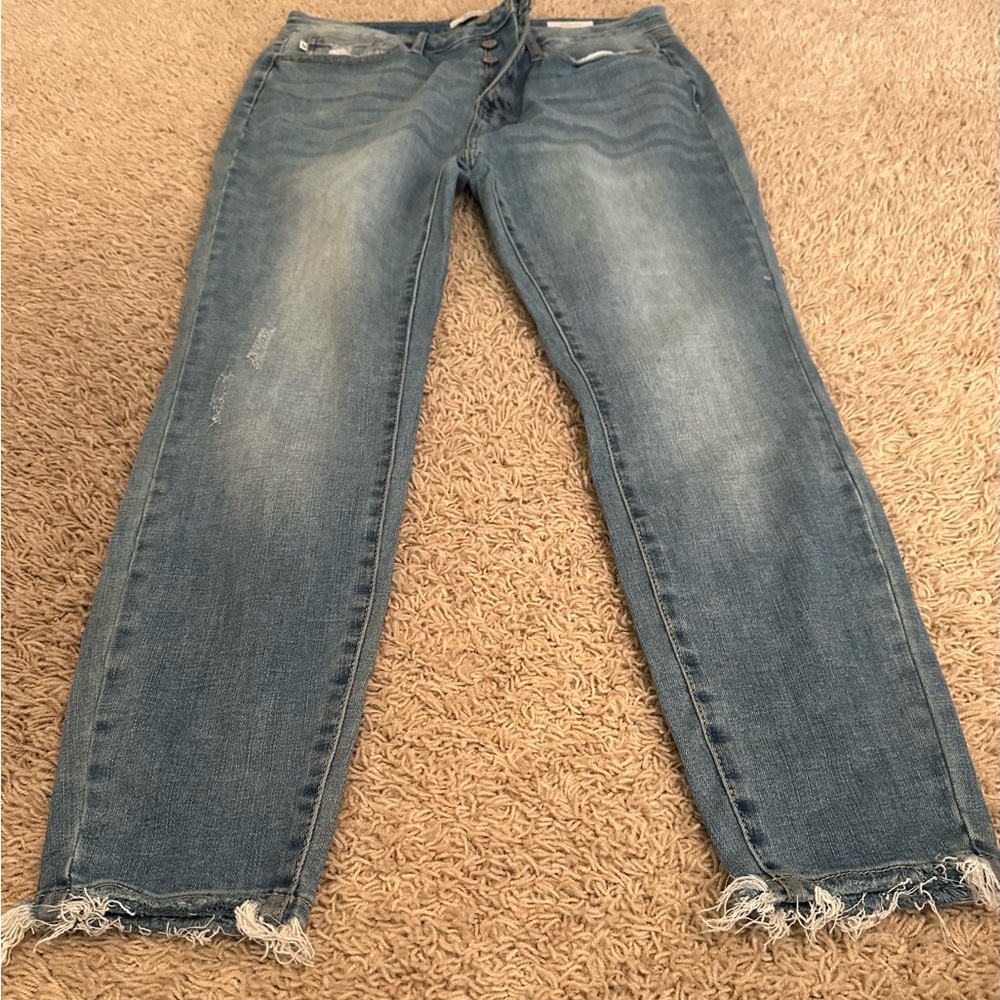 JUDY BLUE BUTTON DOWN SKINNY JEANS